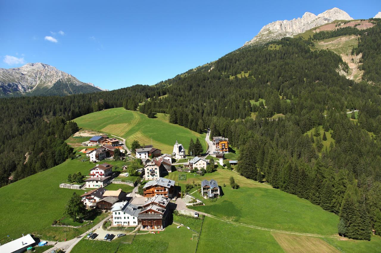 B&B Fior Vigo di Fassa Bagian luar foto